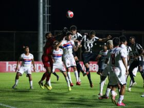 Onde assistir Floresta x Botafogo ao vivo - Copinha este domingo (05/01/2025). Imagem: Henrique Lima/BFR