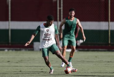 Onde assistir Fluminense x Sampaio Corrêa-RJ ao vivo - Taça Guanabara neste domingo (12/01/2025). Imagem: Lucas Merçon/FFC