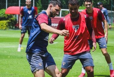 Onde assistir São Paulo x Inter de Limeira ao vivo - Paulistão nesta segunda-feira (10/02/2025). Imagem: Rubens Chiri/SPFC