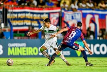 Onde assistir América-MG x Cruzeiro ao vivo - Mineiro nesta quarta-feira (05/02/2025). Imagem: Mourão Panda/América-MG