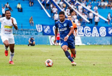 Onde assistir Taubaté x Juventus-SP ao vivo - Série A-2 neste domingo (02/03/2025). Imagem: Victor Consoli/ECT