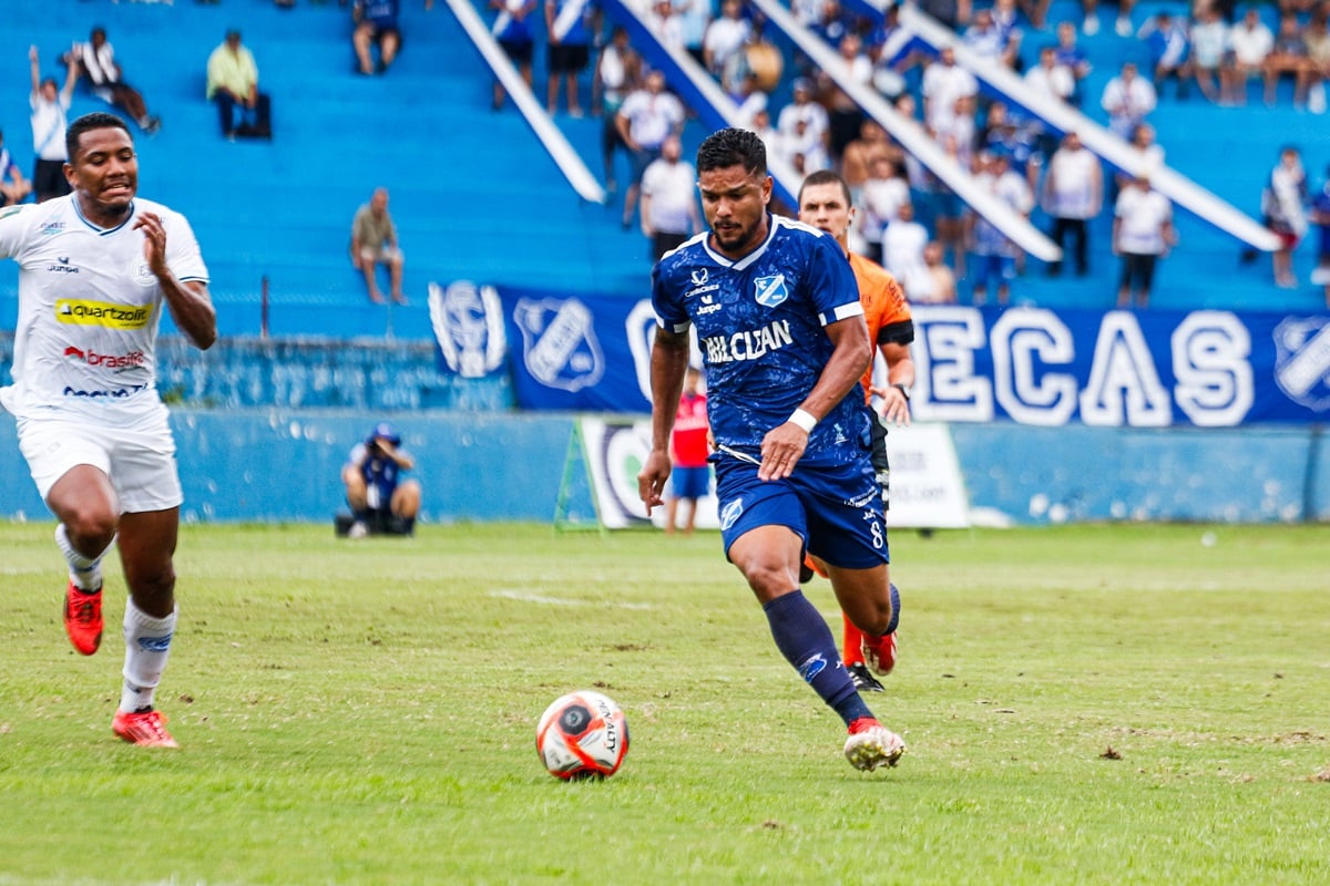 Onde assistir Taubaté x Juventus-SP ao vivo - Série A-2 neste domingo (02/03/2025). Imagem: Victor Consoli/ECT