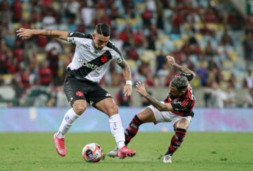 Vasco x Flamengo ao vivo; onde assistir neste sábado (1), pelo Campeonato Carioca. Imagem: Matheus Lima/CR Vasco