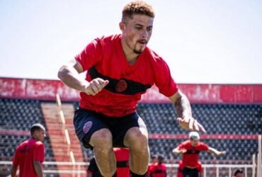 Onde assistir Pouso Alegre x Athletico-PR ao vivo - Copa do Brasil nesta terça-feira (25/02/2025). Imagem: @giovannimendesfoto Pouso Alegre SAF