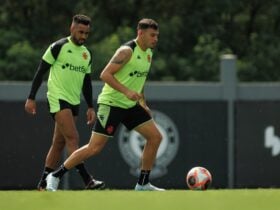 Onde assistir Vasco x Fluminense ao vivo - Taça Guanabara nesta quarta-feira (05/02/2025). Imagem: Divulgação Dikran Sahagian VascoDaGama